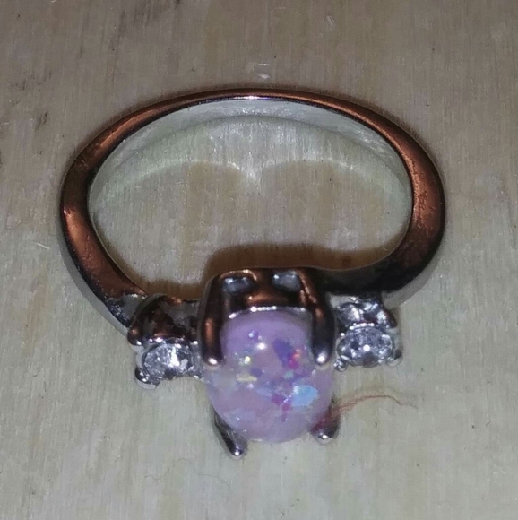Beautiful opal ring - Picture 1 of 1